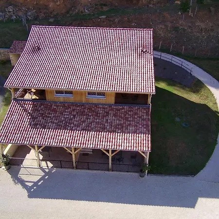 Le Sechoir Des Acacias, La Noyeraie Avec Piscine Chauffee Saint-Leon-sur-Vezere