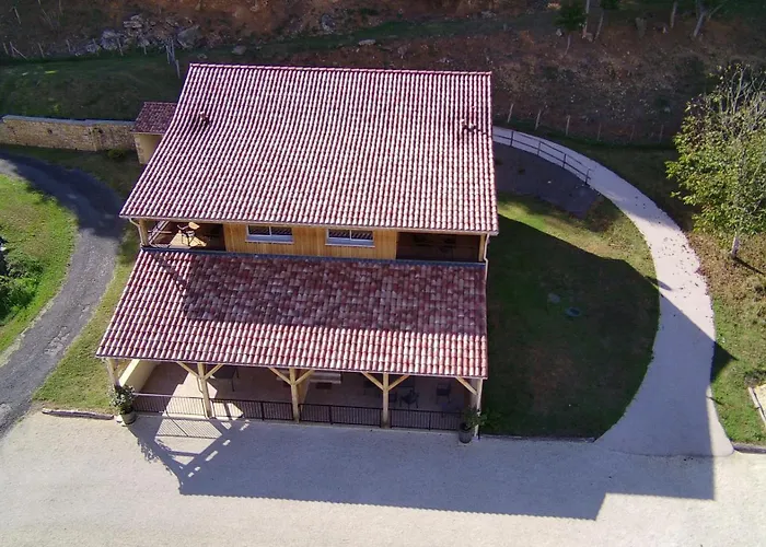 Le Sechoir Des Acacias, La Noyeraie Avec Piscine Chauffee Saint-Leon-sur-Vezere